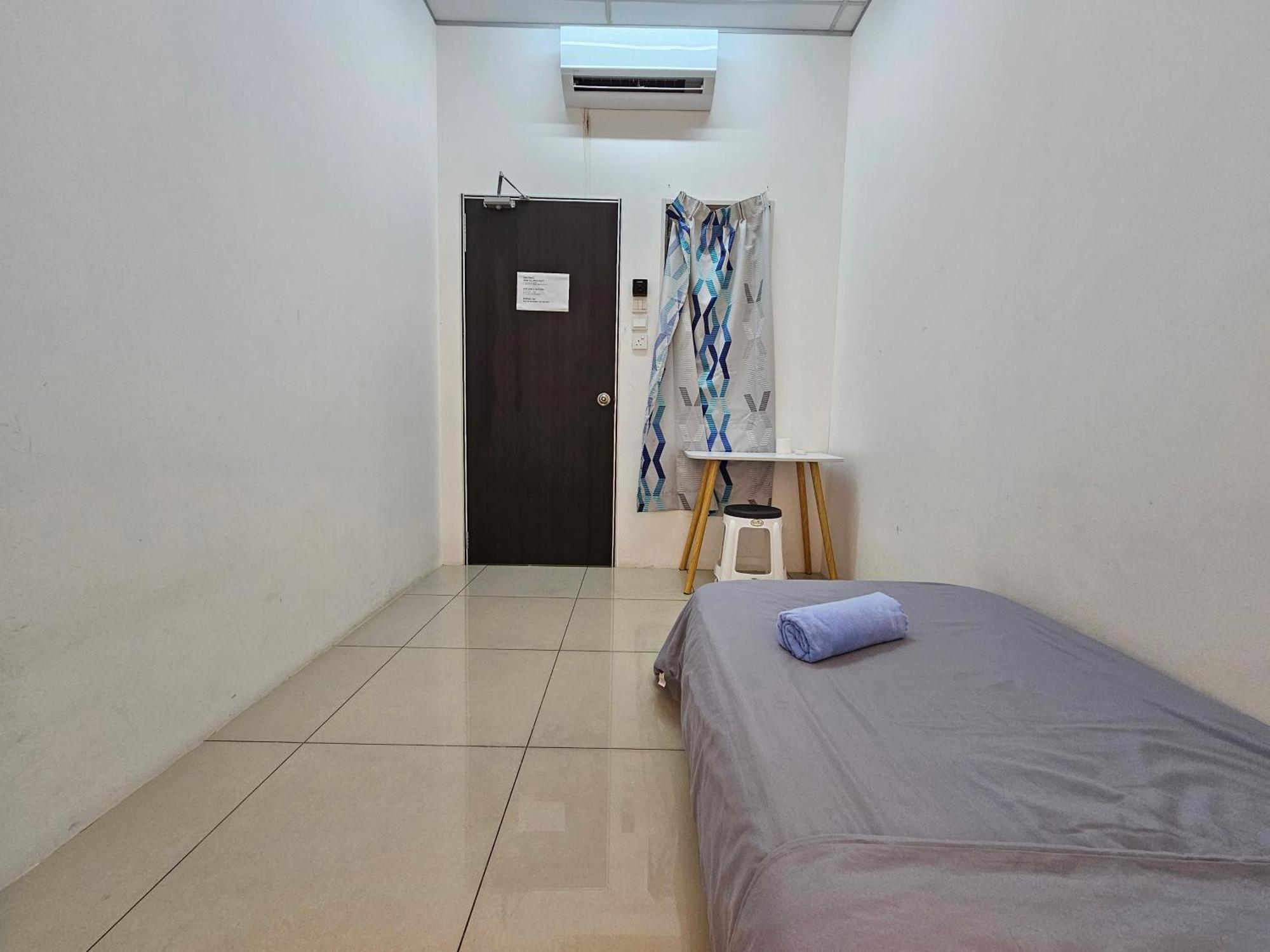 Color Mixed Home Hostel George Town Dış mekan fotoğraf